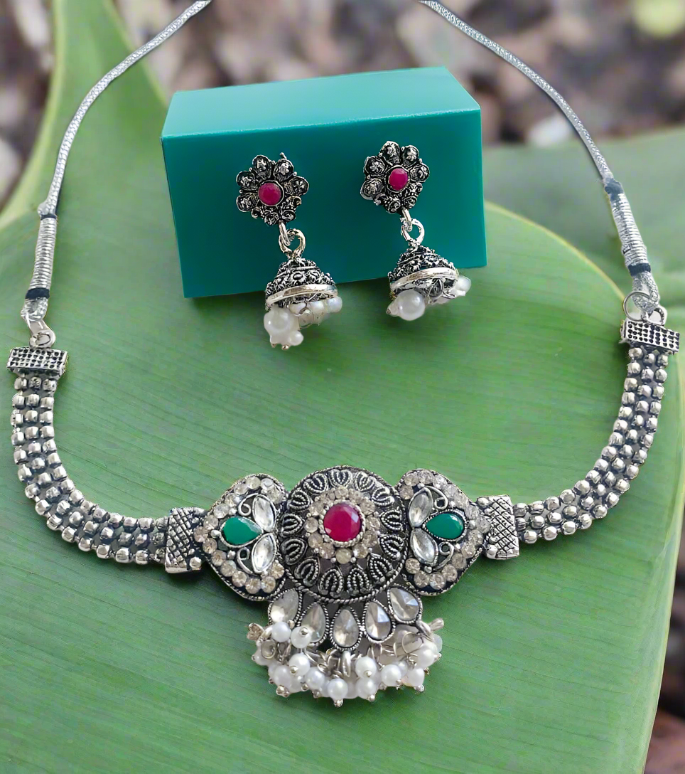 Kahala Necklace Set