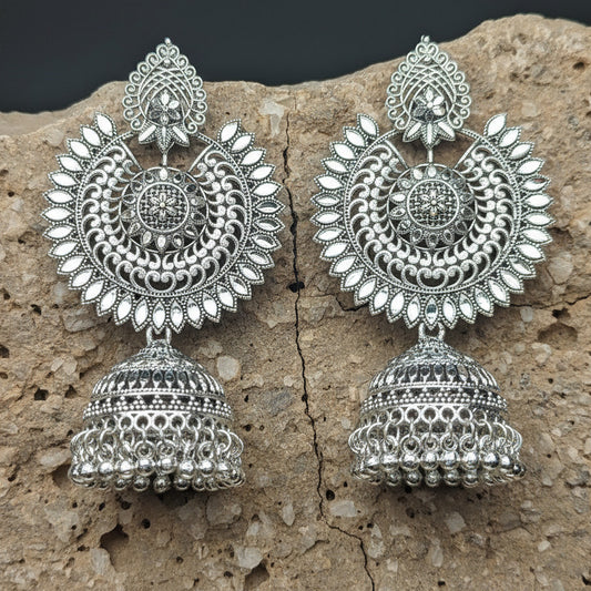 Meera Earring