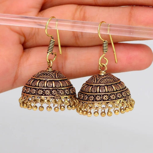 Geetika Jhumka