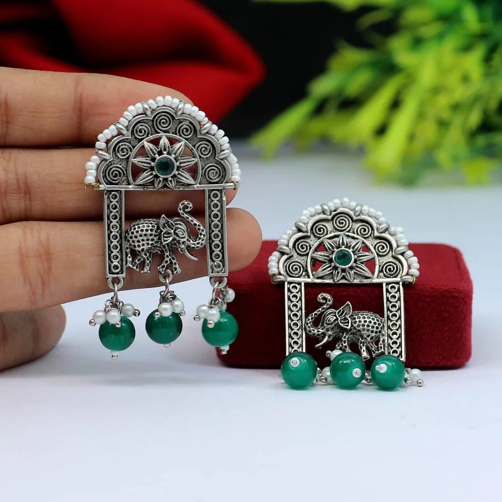 Lekha Earrings