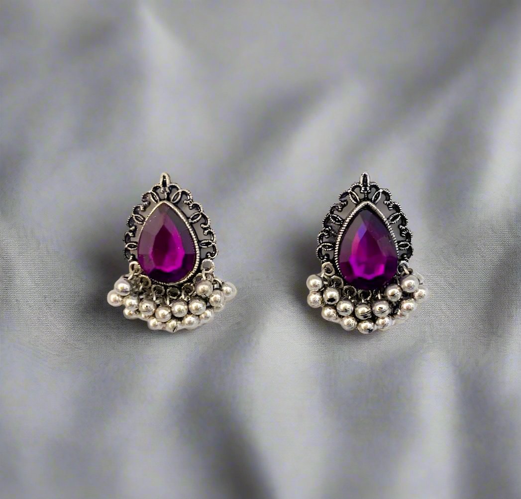 Jaaya Stud Earrings