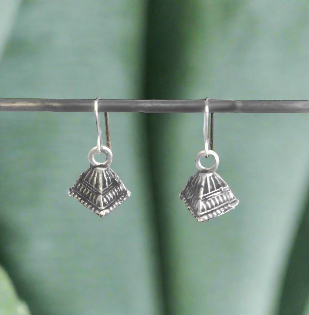 Trikon Mini Earring