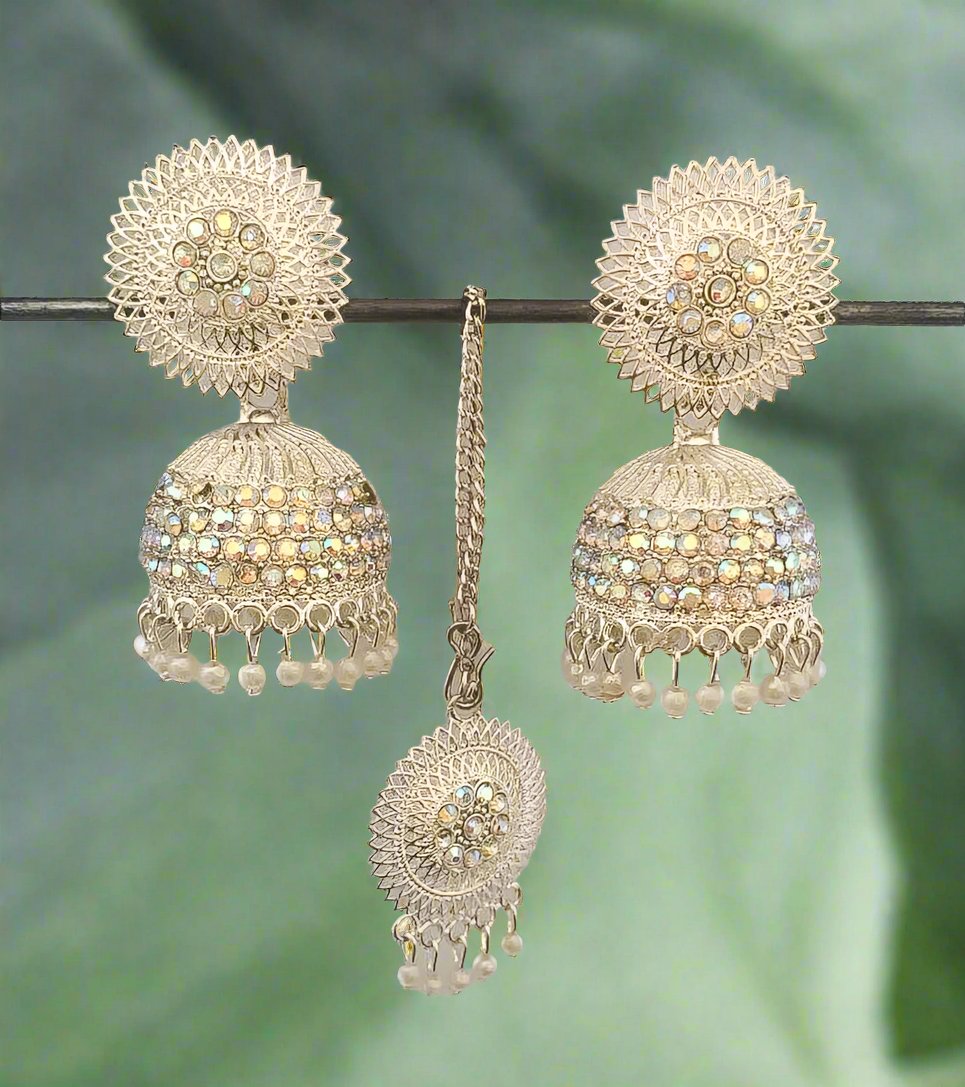 Saaya Maang Tikka & Earrings Set
